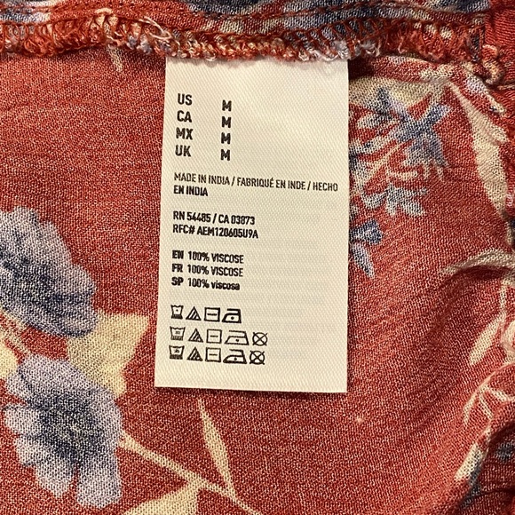 American Eagle floral printed tube top - Picture 8 of 8